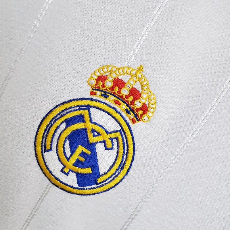 Retro Real Madrid 2012-2013 home image 6