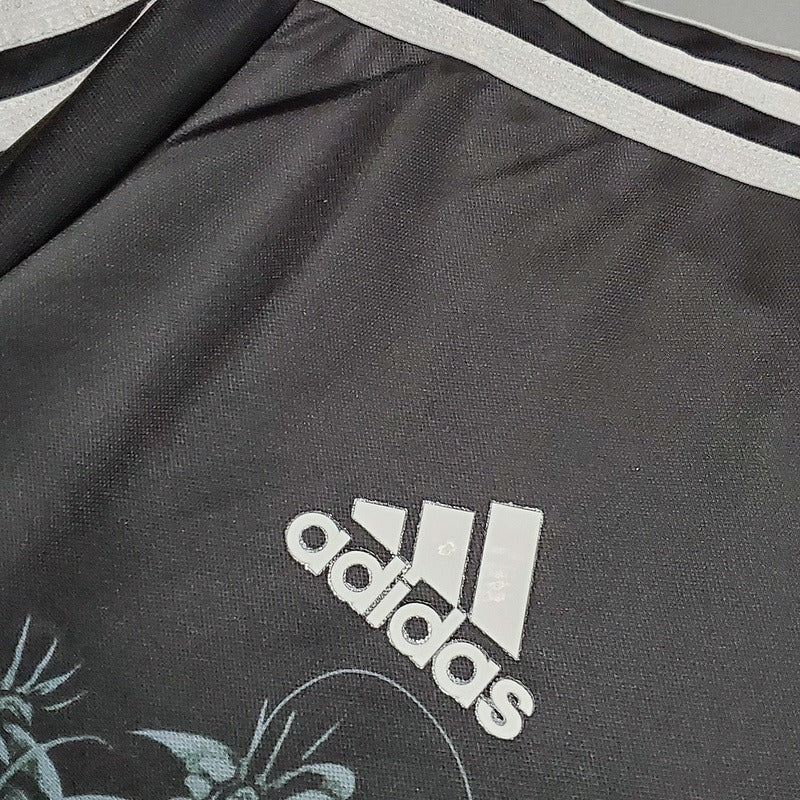 Retro Real Madrid 2014-2015 second away image 8