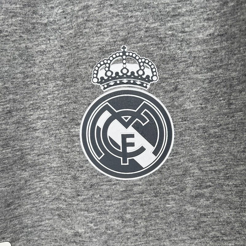 Retro Real Madrid 2015-2016 away image 5