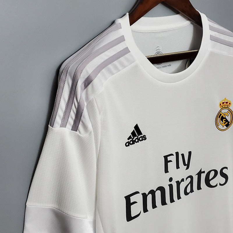 Retro Real Madrid 2015-2016 home image 5