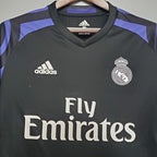 Retro Real Madrid 2015-2016 second away image 3