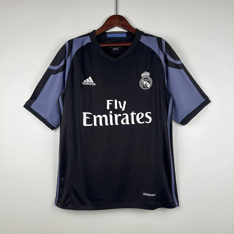 Retro Real Madrid 2016-2017 second away