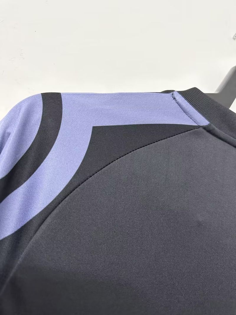 Retro Real Madrid 2016-2017 second away Long Sleeve image 4