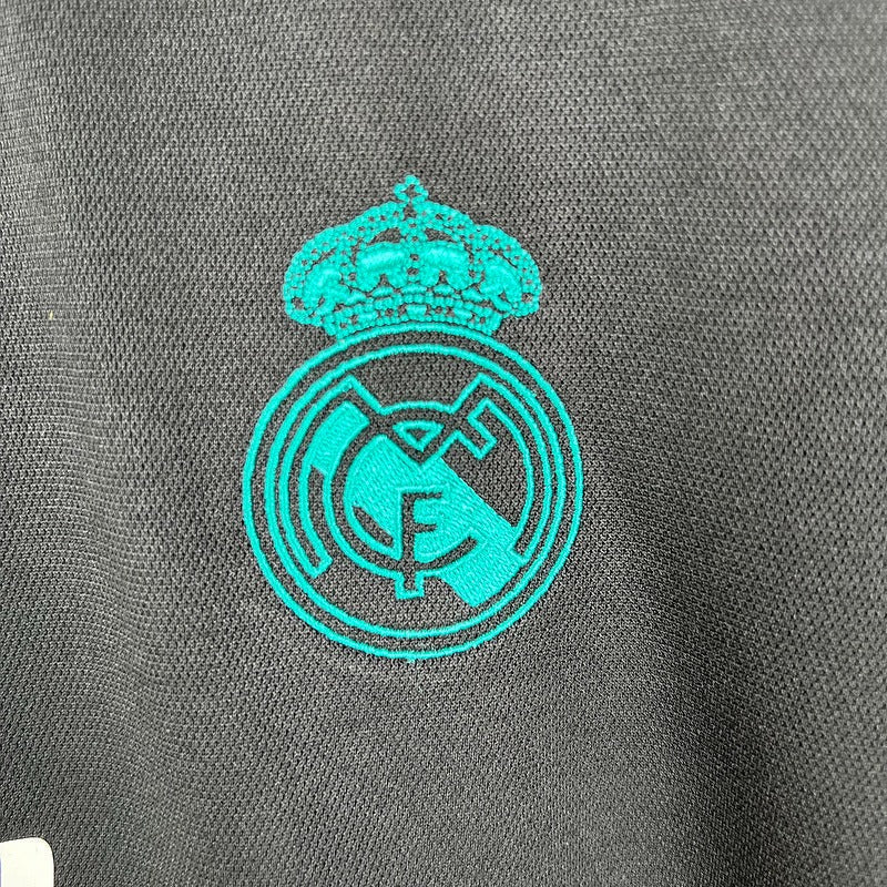 Retro Real Madrid 2017-2018 away image 6