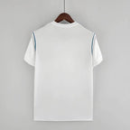 Retro Real Madrid 2017-2018 home image 2