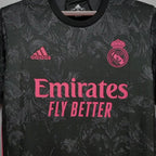Retro Real Madrid 2020-2021 second away image 3
