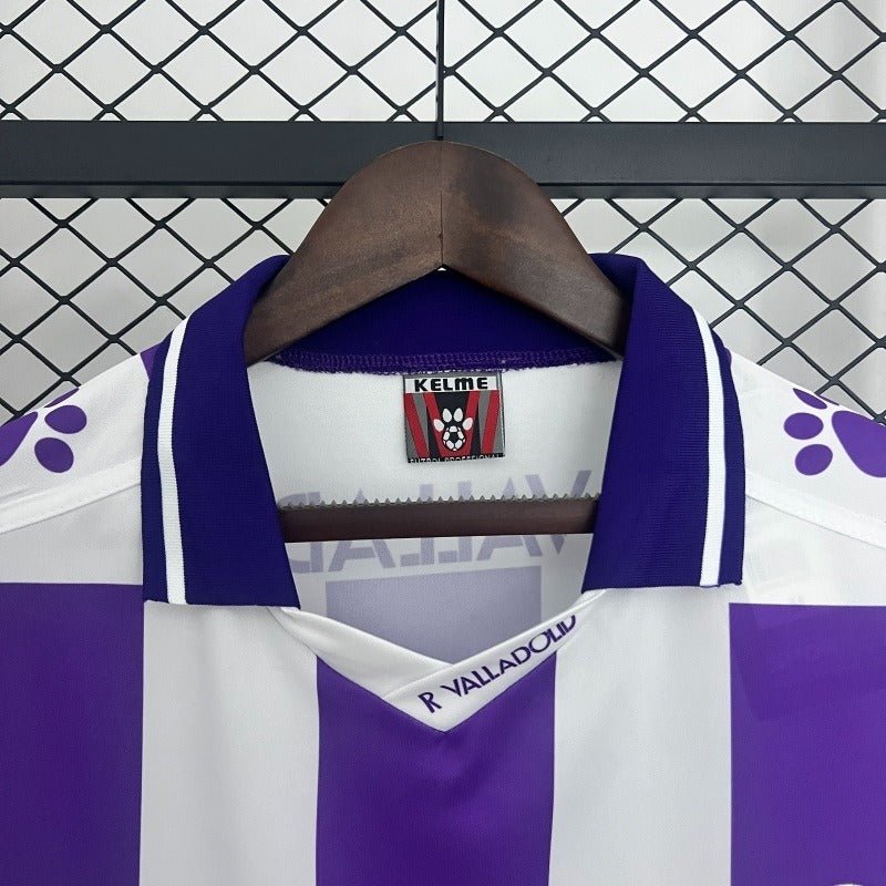 Retro Real Valladolid 1995-1996 home image 3