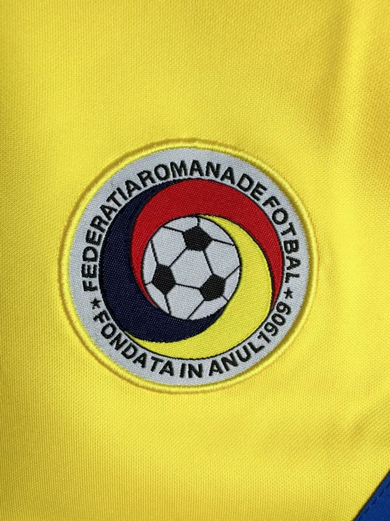Retro Romania national 1994 home image 6
