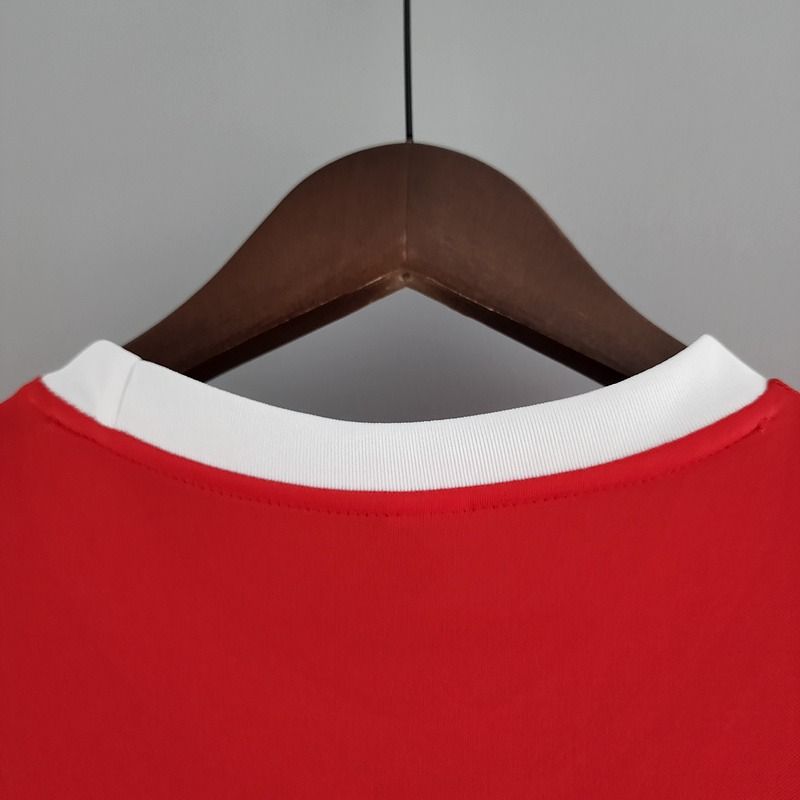 Retro SL Benfica 1973-1974 home image 4
