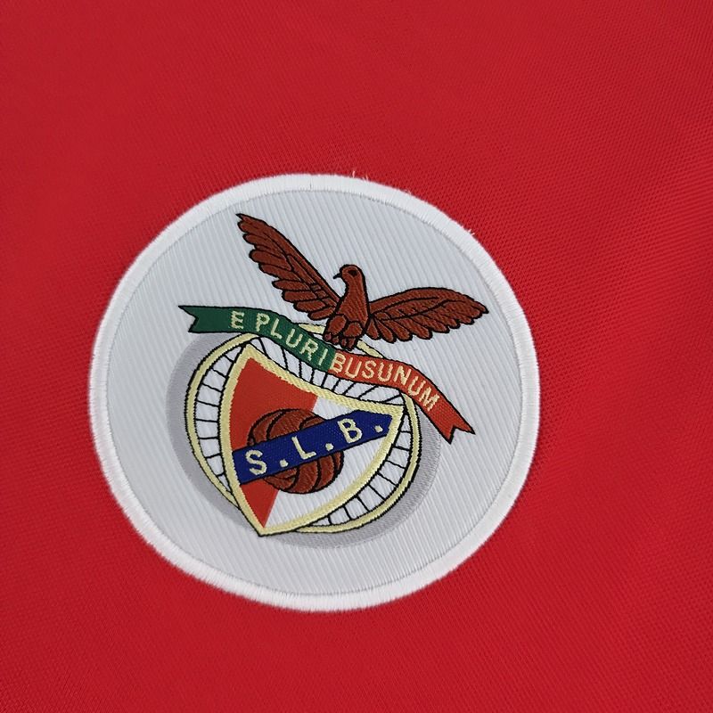 Retro SL Benfica 1973-1974 home image 7