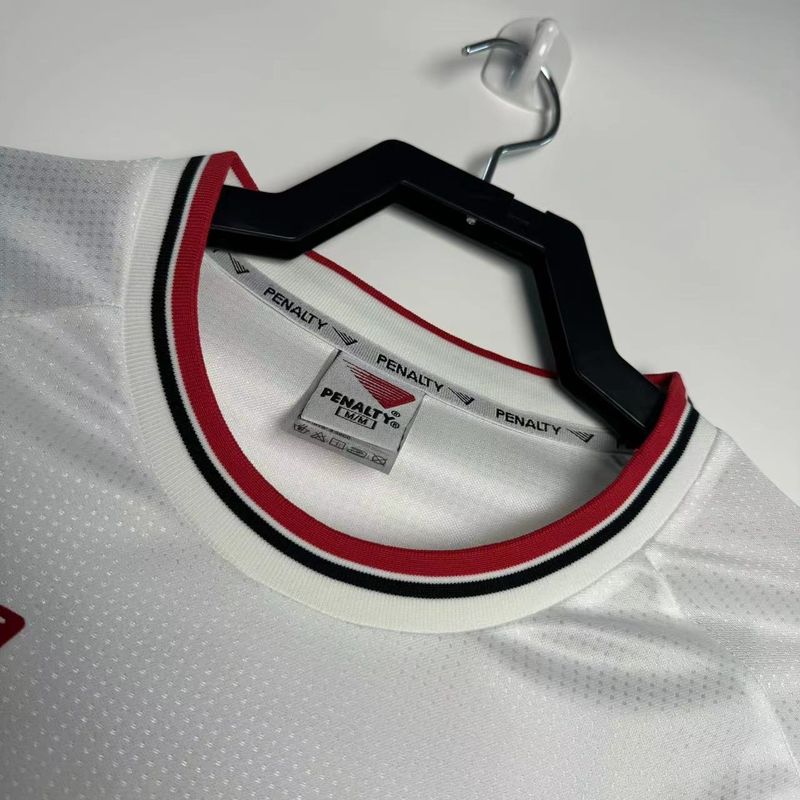 Retro S?o Paulo FC 2000 Round neck home image 3