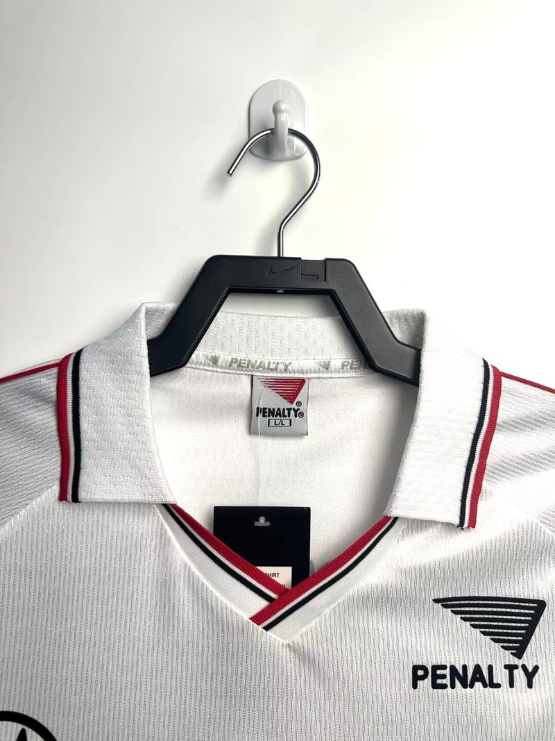 Retro S?o Paulo FC 2000 home image 3