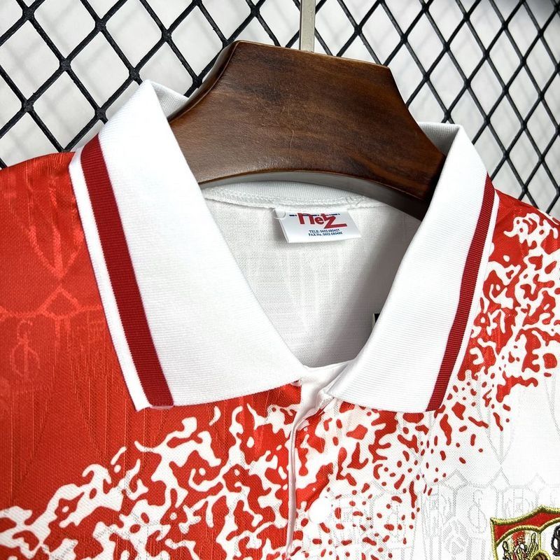 Retro Sevilla FC 1993-1994 home image 4