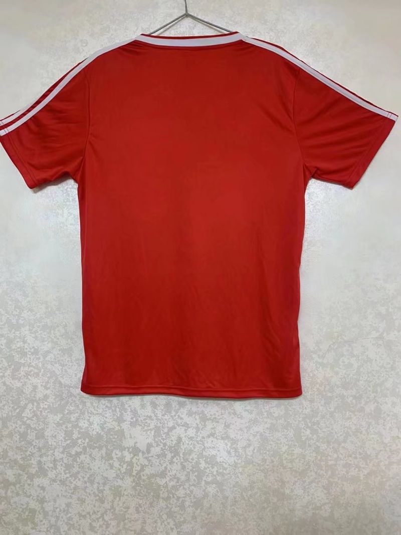 Retro Soviet Union 1986 World cup home image 2