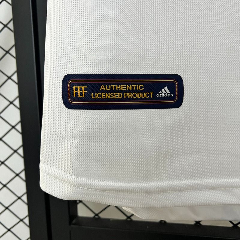 Retro Spain national 2000 away image 8