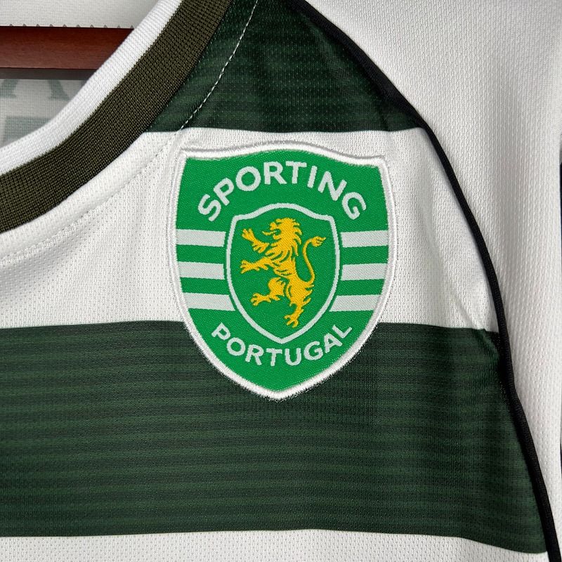 Retro Sporting Lisbon 2001-2003 home Long Sleeve image 9