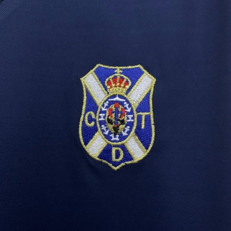 Retro Tenerife 75th Anniversary Away image 6