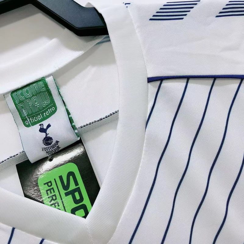Retro Tottenham Hotspur 1986 home image 4