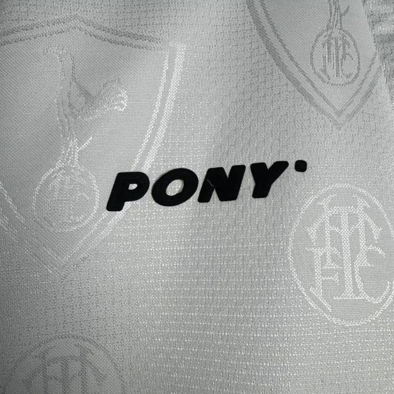 Retro Tottenham Hotspur 1995-1997 home image 2