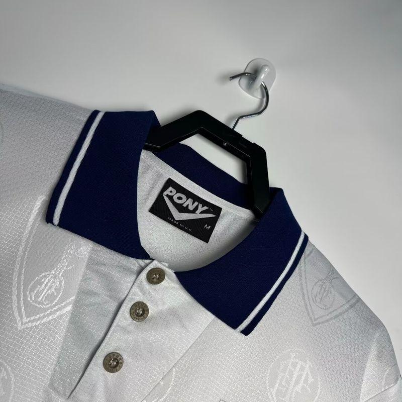 Retro Tottenham Hotspur 1995-1997 home image 4