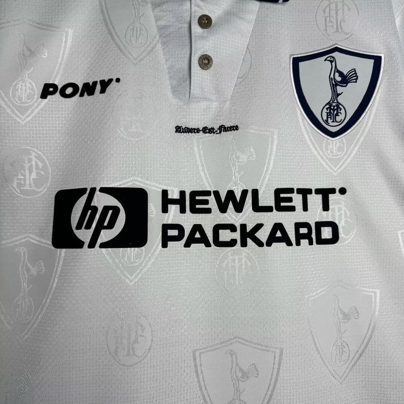 Retro Tottenham Hotspur 1995-1997 home image 9