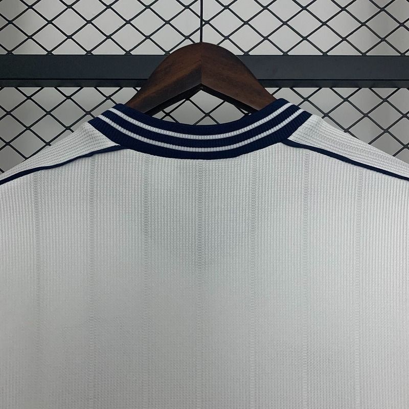 Retro Tottenham Hotspur 1997-1999 home image 4