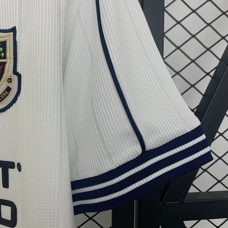 Retro Tottenham Hotspur 1997-1999 home image 6