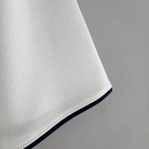 Retro Tottenham Hotspur 2006-2007 home image 9