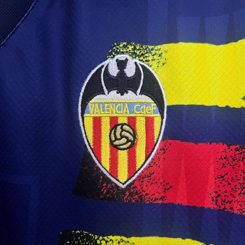 Retro Valencia CF 1996-1997 away image 7