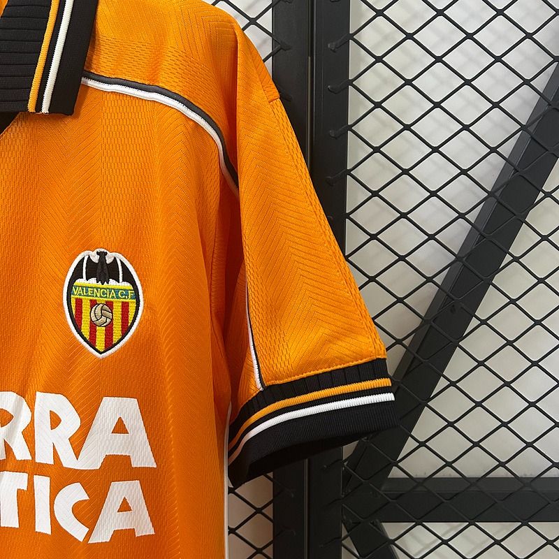 Retro Valencia CF 1999-2000 away image 6