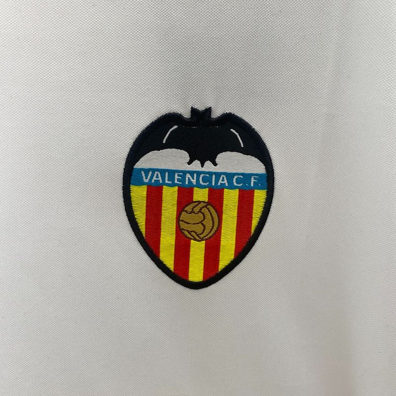 Retro Valencia CF 1999-2000 home image 6