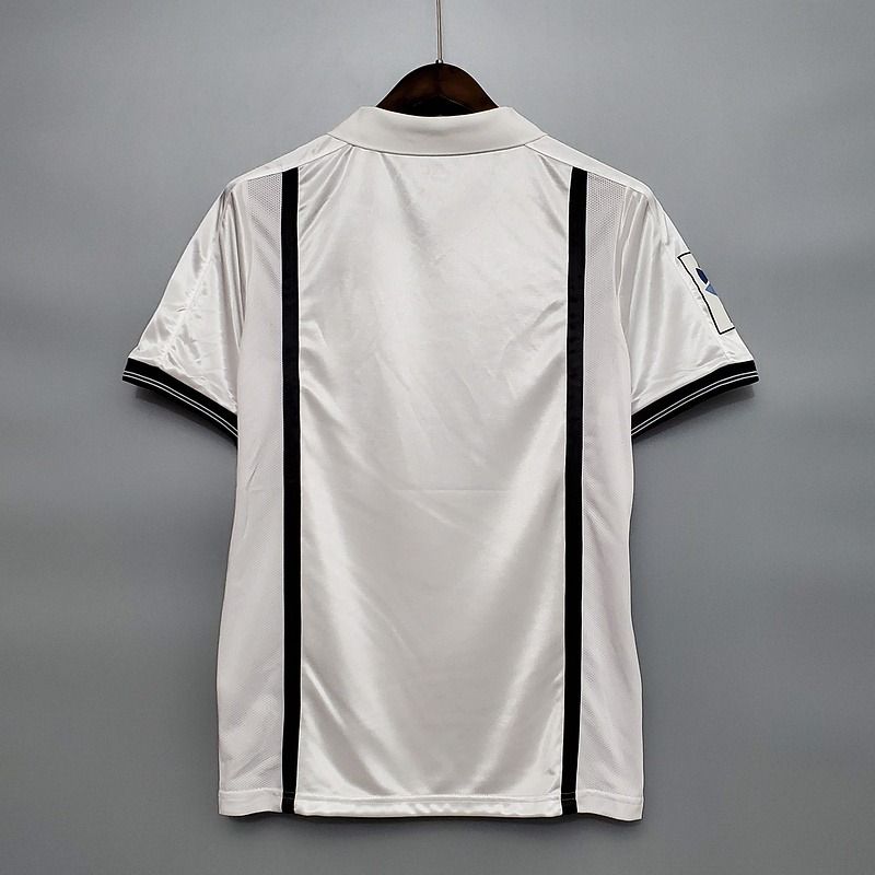 Retro Valencia CF 2001 home image 3