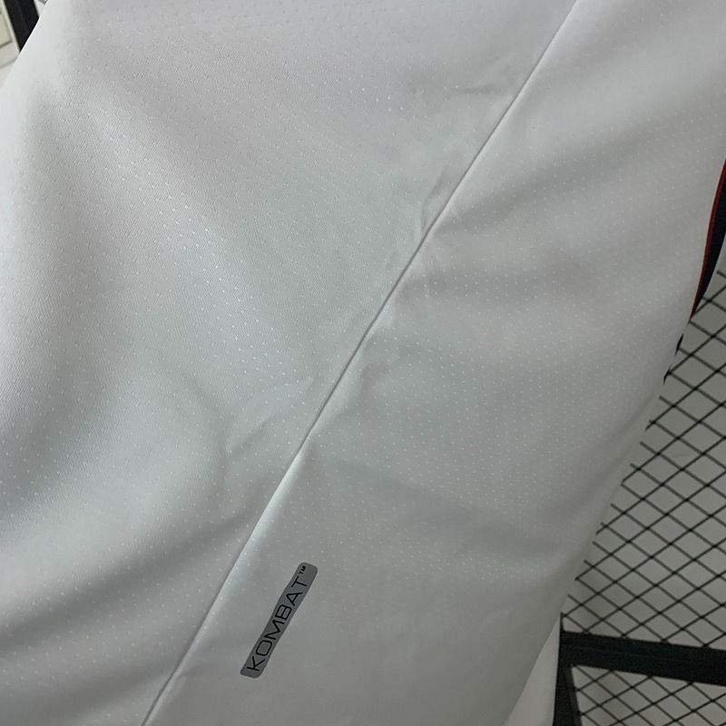 Retro Vasco da Gama 1997 white shirt image 6