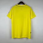 Retro Villarreal CF 2005-2006 home image 2