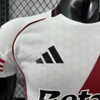 River Plate 2025-2026 home player image 4