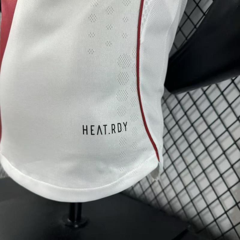 River Plate 2025-2026 home player image 9