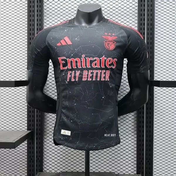SL Benfica 2024-2025 away player