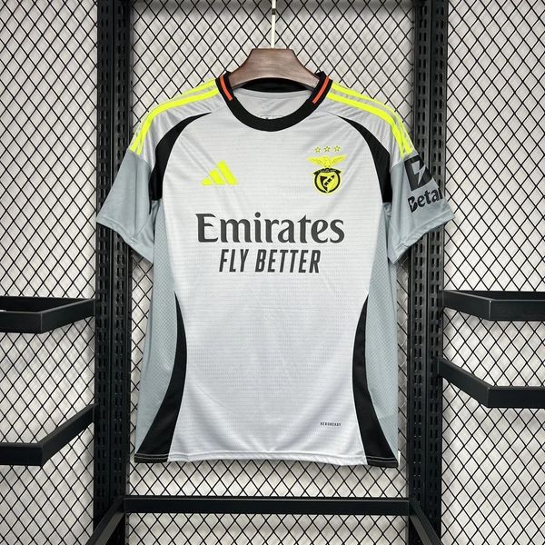SL Benfica 2024-2025 second away