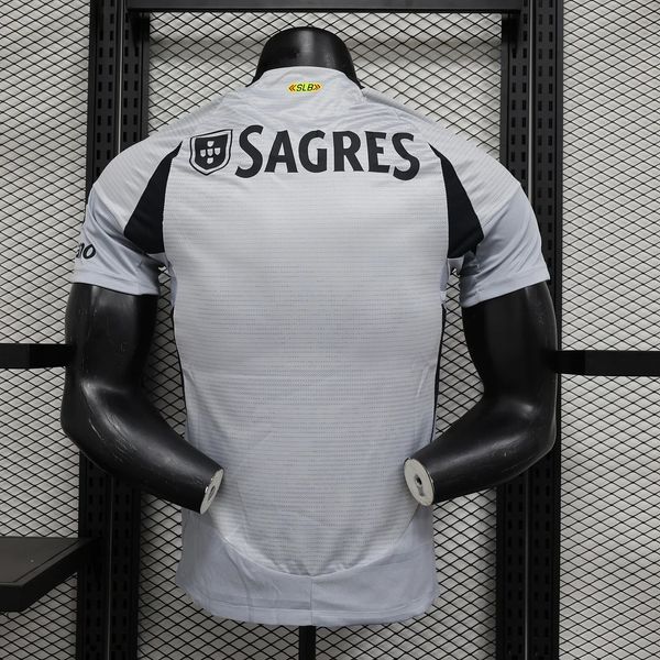 SL Benfica 2024-2025 second away player image 2