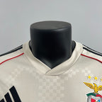 SL Benfica 2025-2026 away image 3
