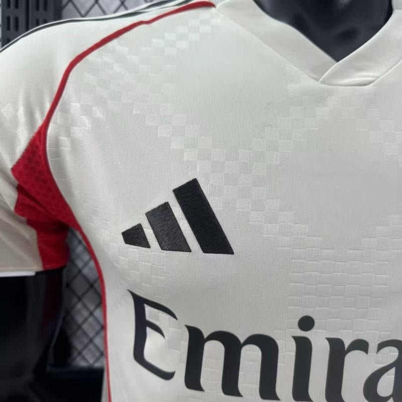 SL Benfica 2025-2026 away player image 4