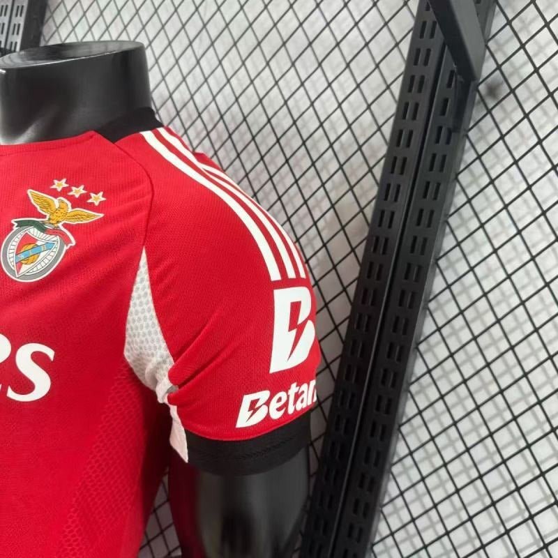 SL Benfica 2025-2026 home player image 10