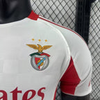 SL Benfica 2025-2026 second away player image 6