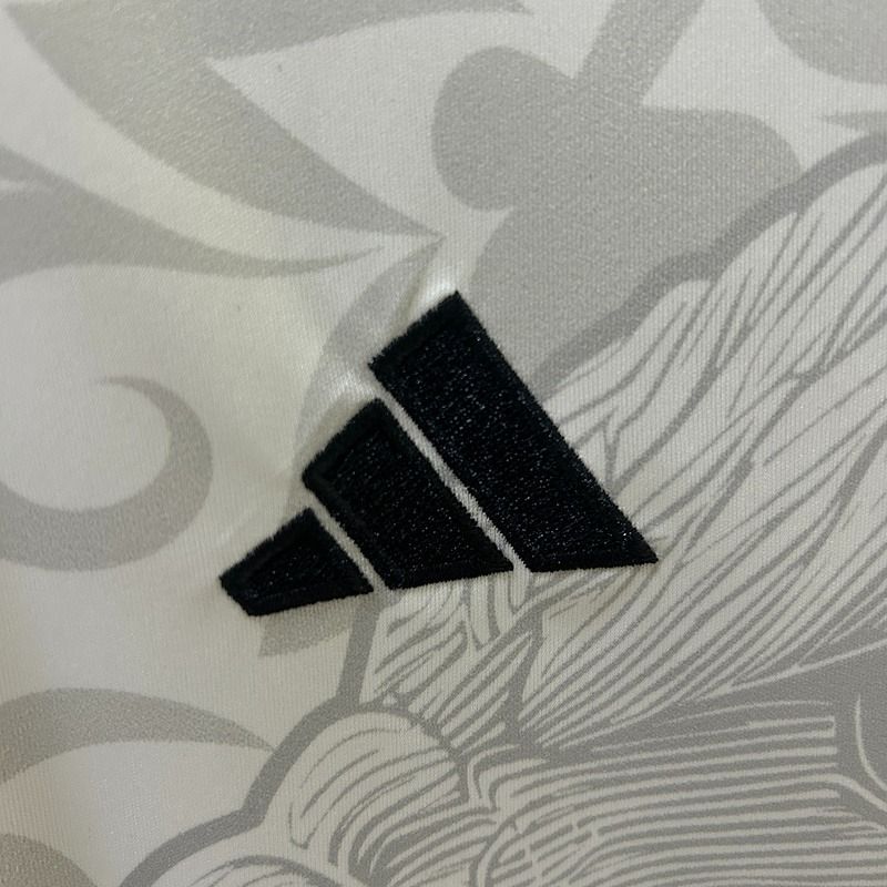 SL Benfica 2025-2026 training jersey image 8
