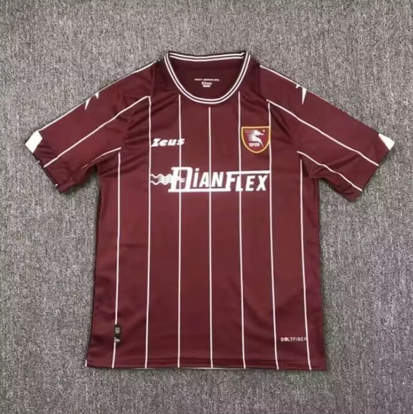 Salernitana 2024-2025 home player