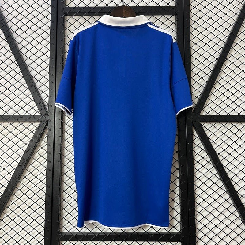 Schalke 04 2010-2011 home image 2