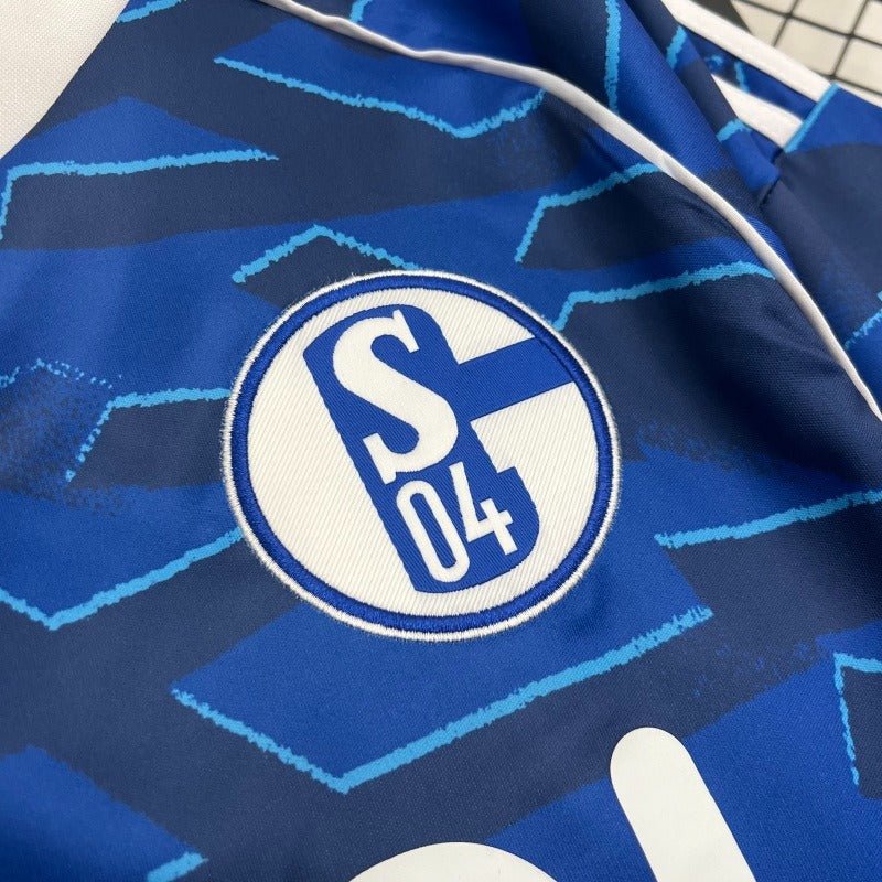 Schalke 04 2025-2026 home image 9
