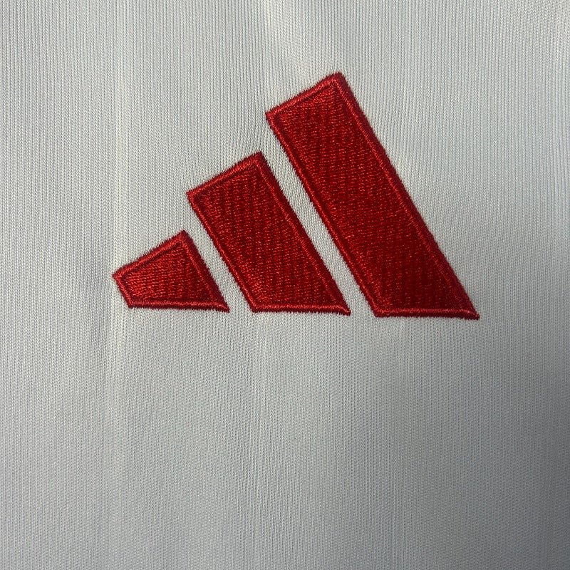 Sevilla FC 2025-2026 home image 8