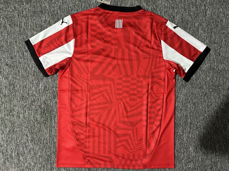 Southampton FC 2024-2025 home image 2