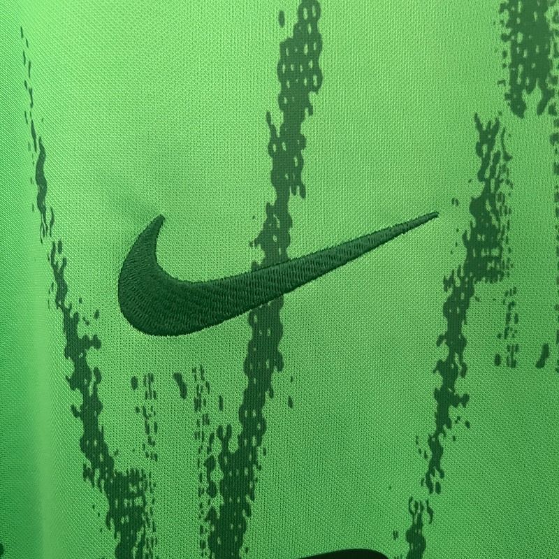 Sporting Lisbon 2024-2025 second away image 6